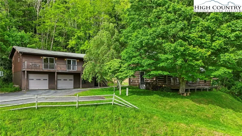 690/692 Lynn Hill Road, Boone, North Carolina, United States. - Photo 8