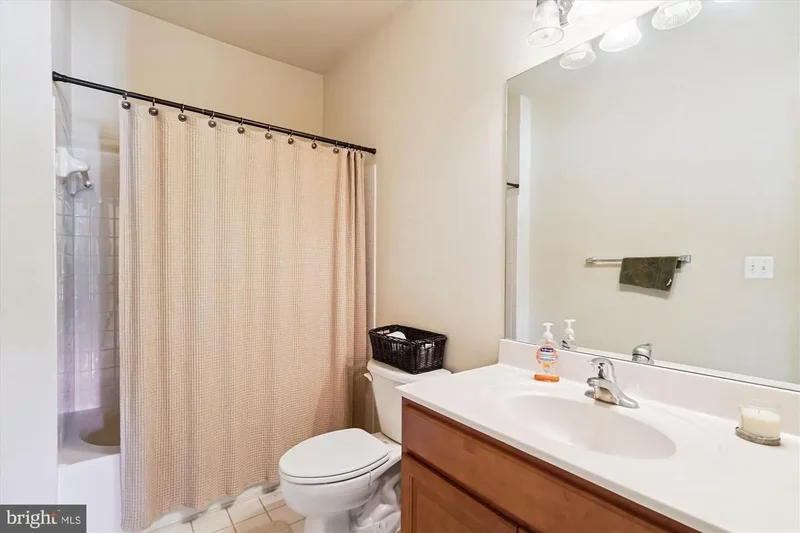 6975 IDYLWOOD RD, FALLS CHURCH, VA, 22043, USA, Pimmit Hills, Virginia, United States. - Photo 26