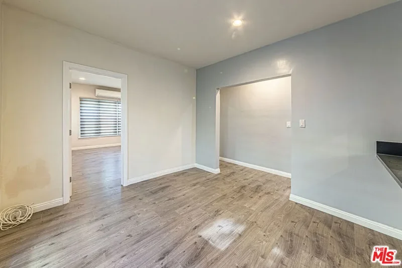 801 N Alexandria Avenue, Los Angeles, California, United States. - Photo 4