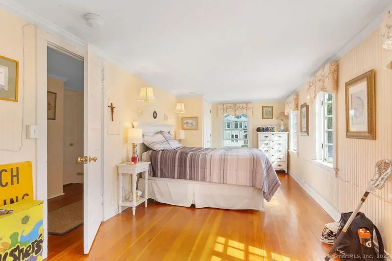 153 Middle Beach Rd, Killingworth, Connecticut, United States. - Photo 20