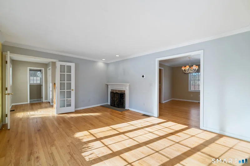 165 Garrigus Court, Wolcott, Connecticut, United States. - Photo 12