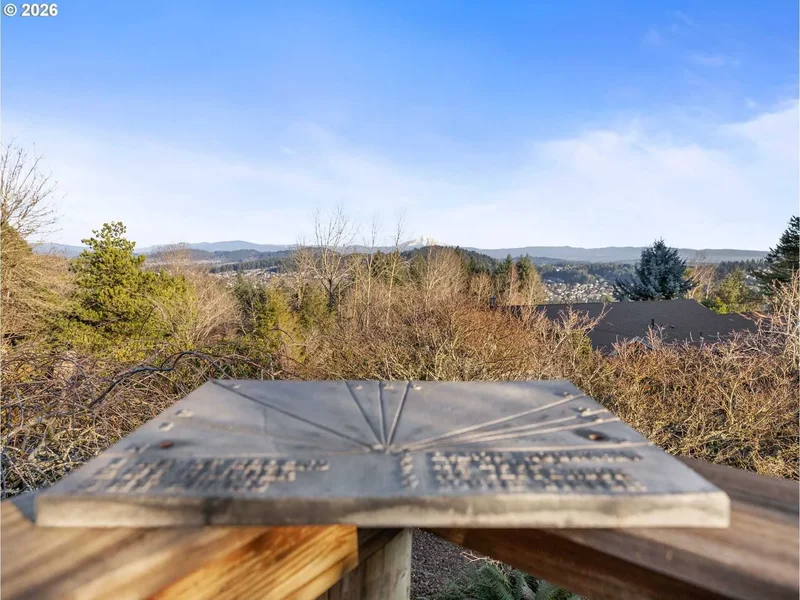 10180 SE CRESTHILL RD, Happy Valley, Oregon, United States. - Photo 7