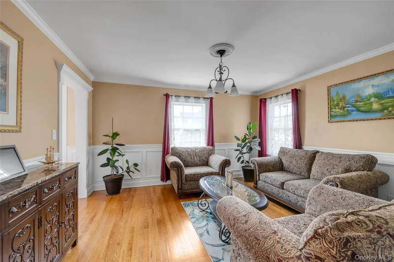 10 Field Avenue, Hicksville, NY 11801, Hicksville, New York, United States. - Photo 28