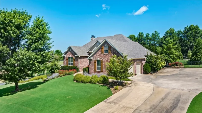 14472 South Mountain Road, Lowell, AR 72745, Lowell, Arkansas, United States. - Photo 2