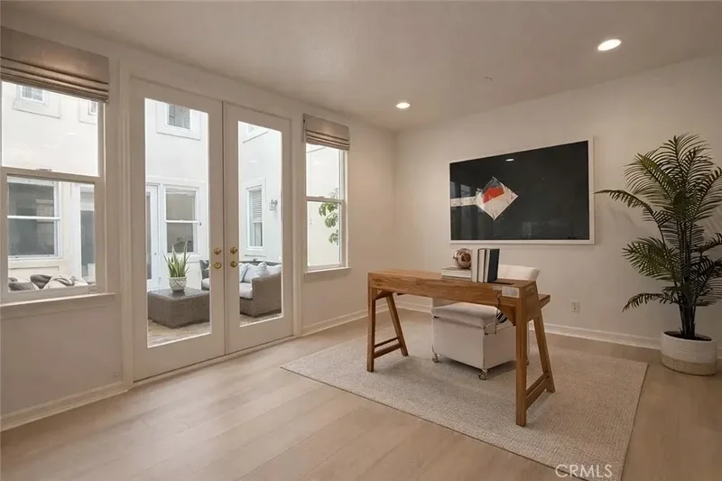 6 Cavaillon, Newport Beach, California, United States. - Photo 14