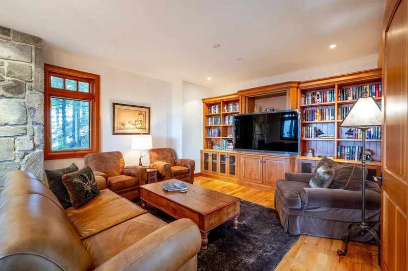 3826 Sunridge Drive, Whistler, British Columbia, Canada. - Photo 16