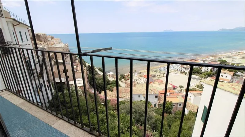 Sperlonga, Lazio, Italy. - Photo 16
