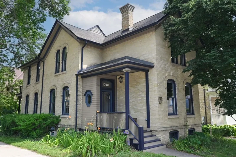 1750 N. Palmer St. , Milwaukee, WI 53212, Milwaukee, Wisconsin, United States. - Photo 32