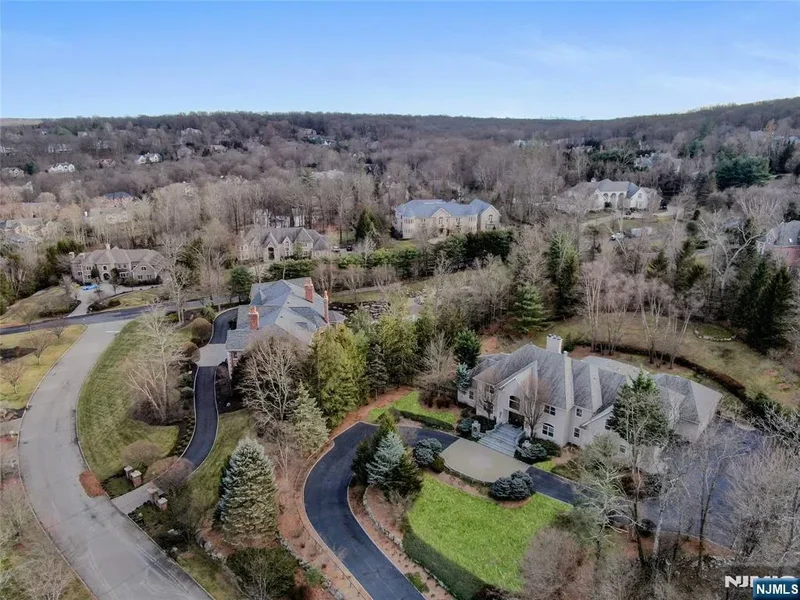7 Finn Court, Mahwah, NJ 07430, Mahwah, New Jersey, United States. - Photo 36