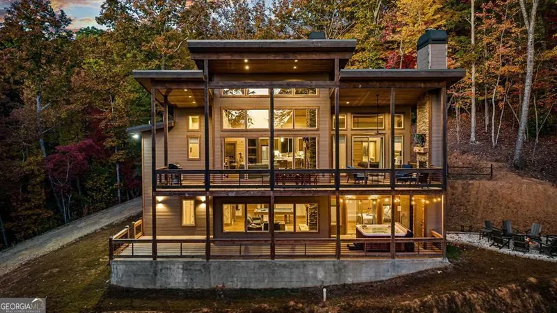 Single Family Residence in Morganton