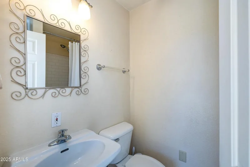 8230 Koch Field Road, Flagstaff, Arizona, United States. - Photo 29