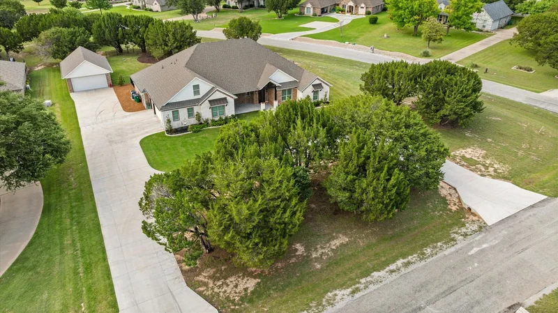 2207 Wood Duck Lane, Granbury, TX 76049, Granbury, Texas, United States. - Photo 26