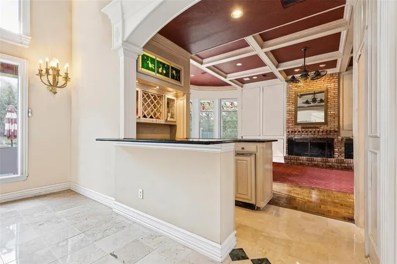 385 Meadow View Drive, Lantana, Texas, United States. - Photo 4
