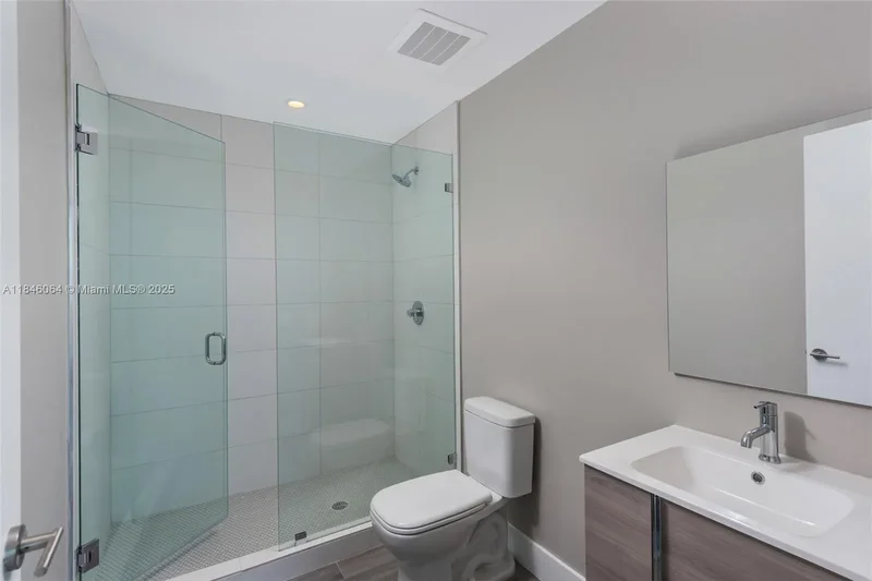 2900 NE 7th Ave 3903, Miami, Florida, United States. - Photo 16