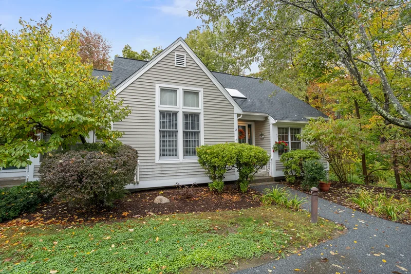 12 Brewster Lane Unit 12, Acton, MA 01720, Acton, Massachusetts, United States. - Photo 8