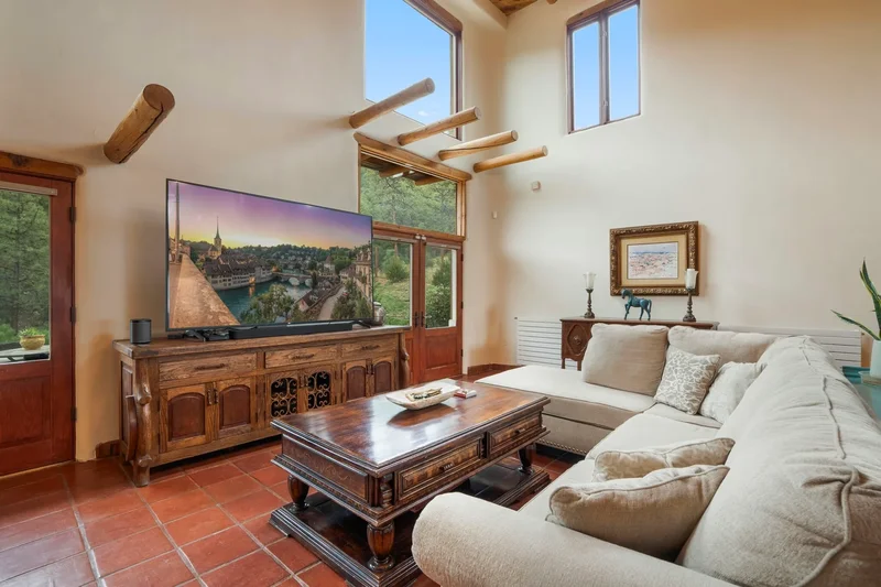98 La Barbaria Trail, Santa Fe, NM 87505, Santa Fe, New Mexico, United States. - Photo 14