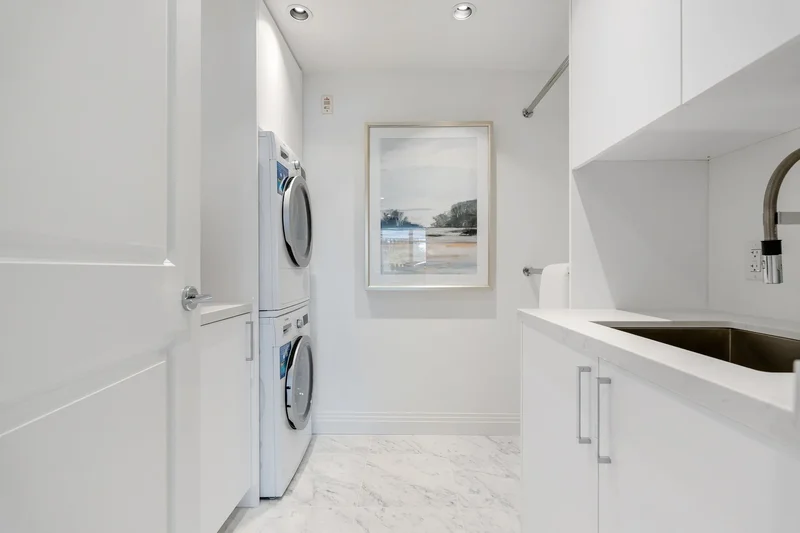 1 Benvenuto Pl  320, Toronto, ON M4V 2L1, Toronto, Ontario, Canada. - Photo 22