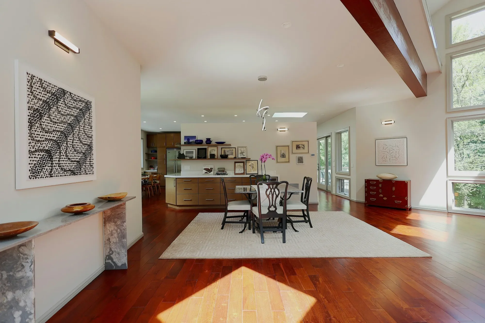 Gallery photo 6