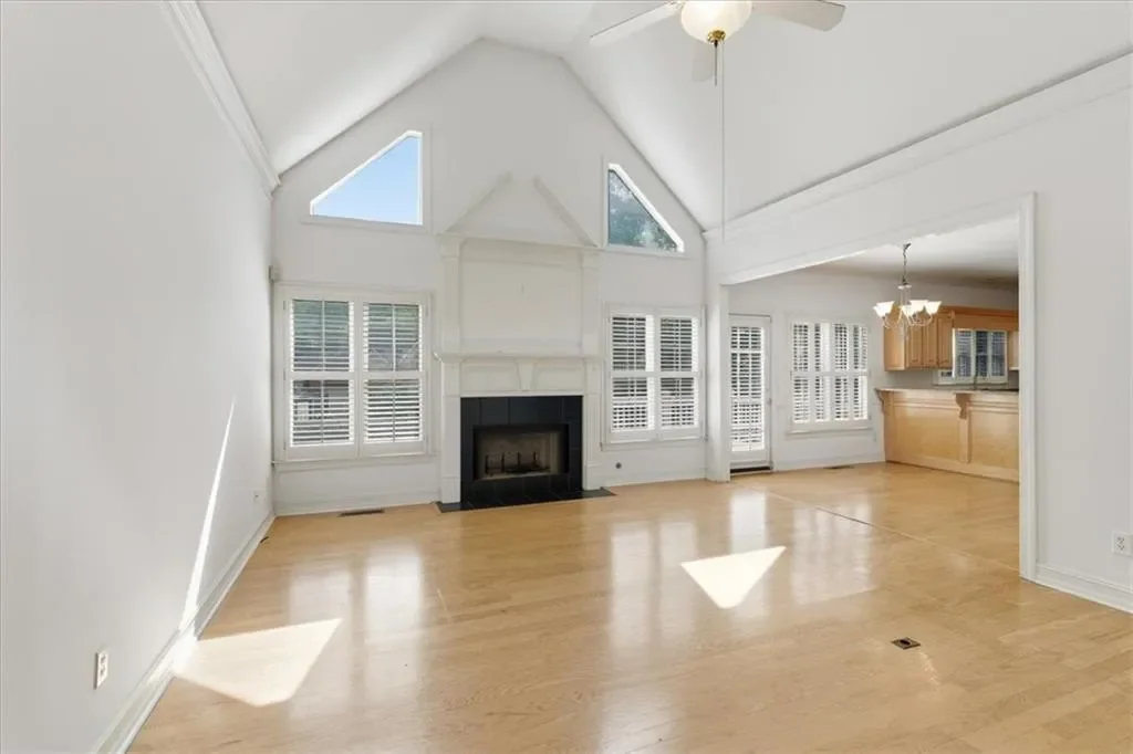 Gallery photo 2