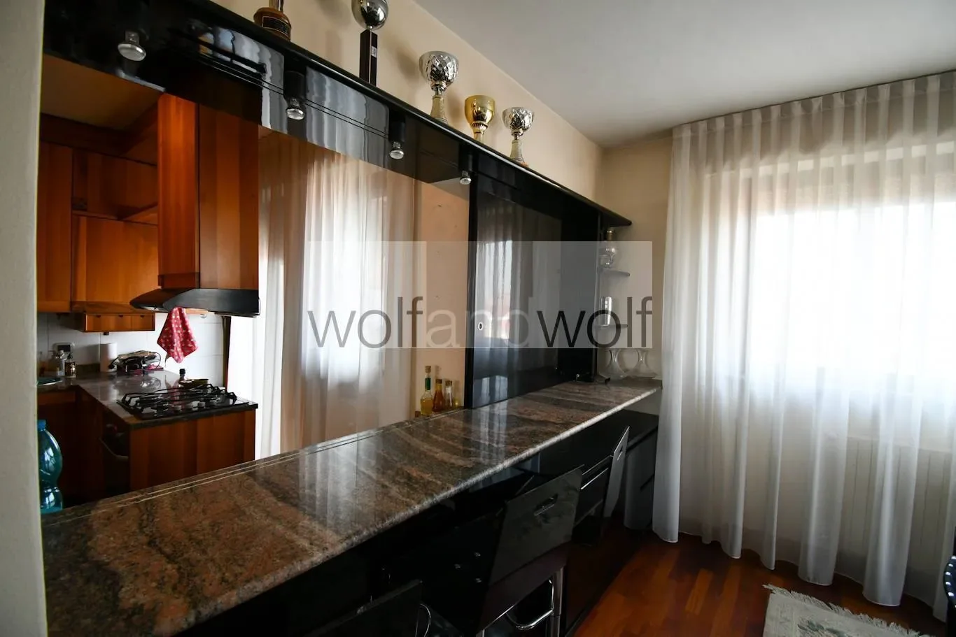 Gallery photo 4