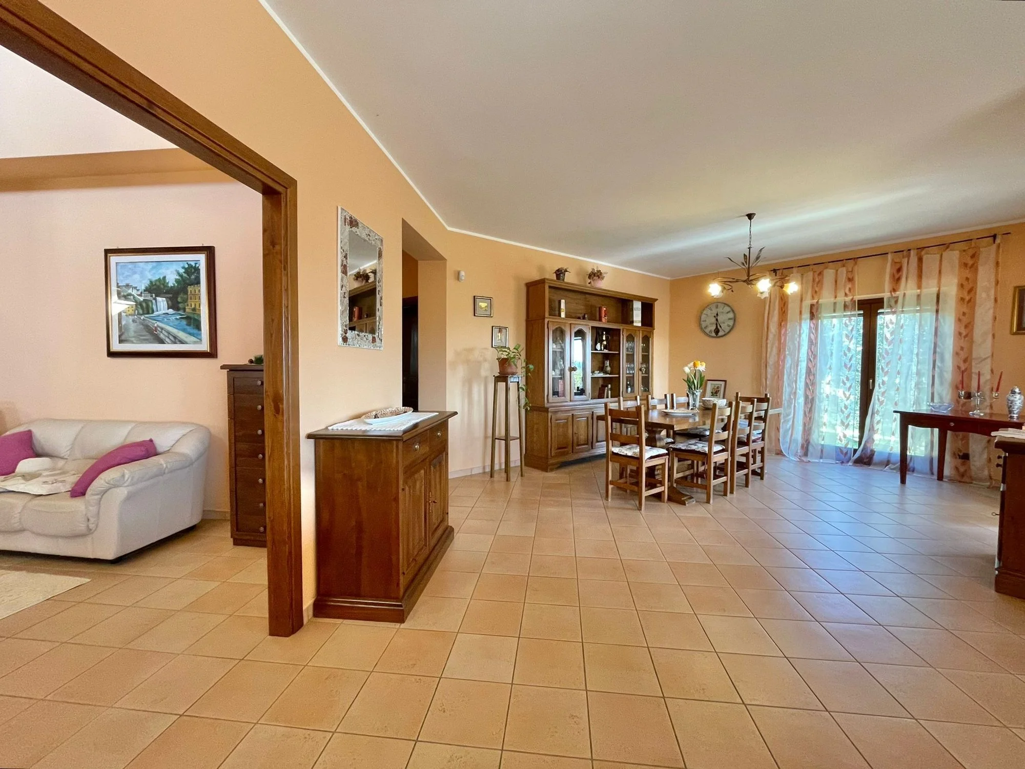 Gallery photo 10