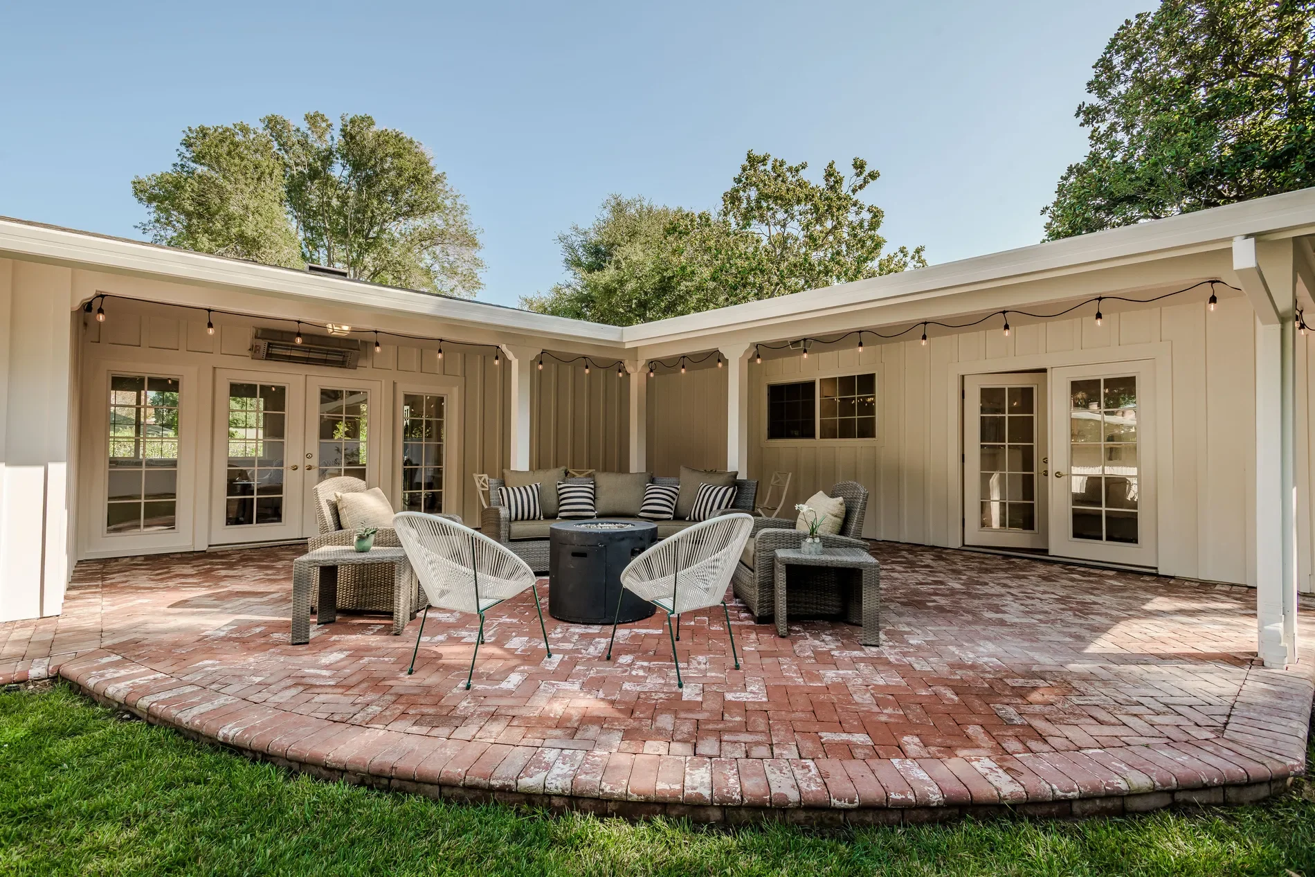1597 Edgewood Drive , Palo Alto, CA 94303, East Palo Alto, California, United States. - Photo 7
