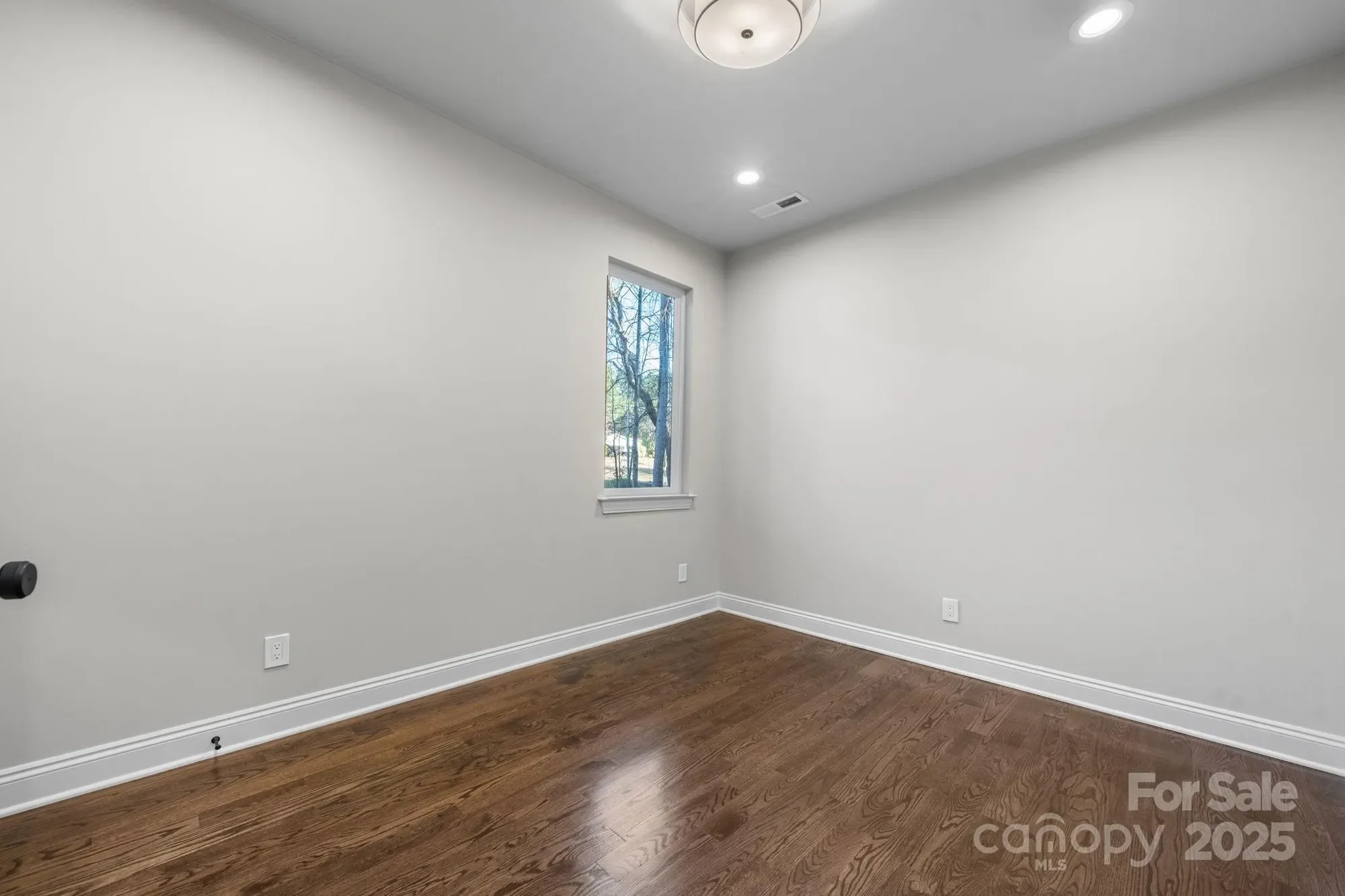 Gallery photo 7