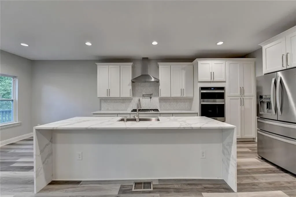 194 Jennifer Lane NW, Lilburn, Georgia, United States. - Photo 12