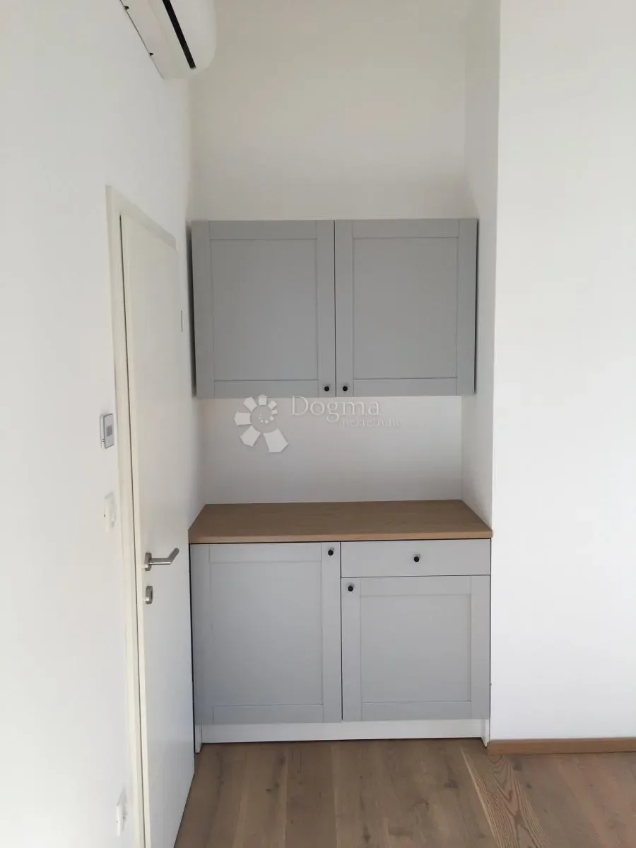 Gallery photo 10