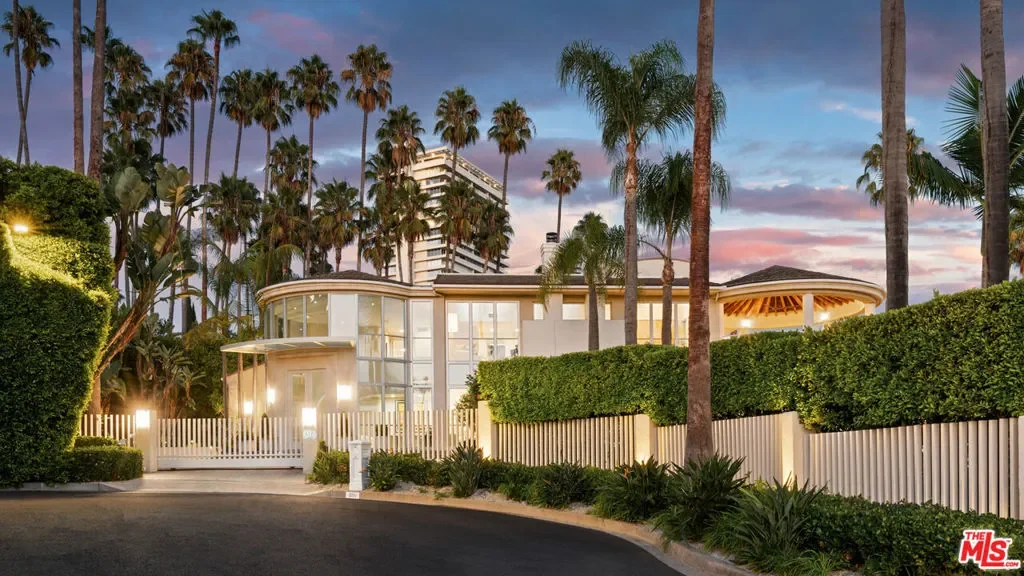 816 Monte Leon Drive, Beverly Hills, California, United States. - Photo 9