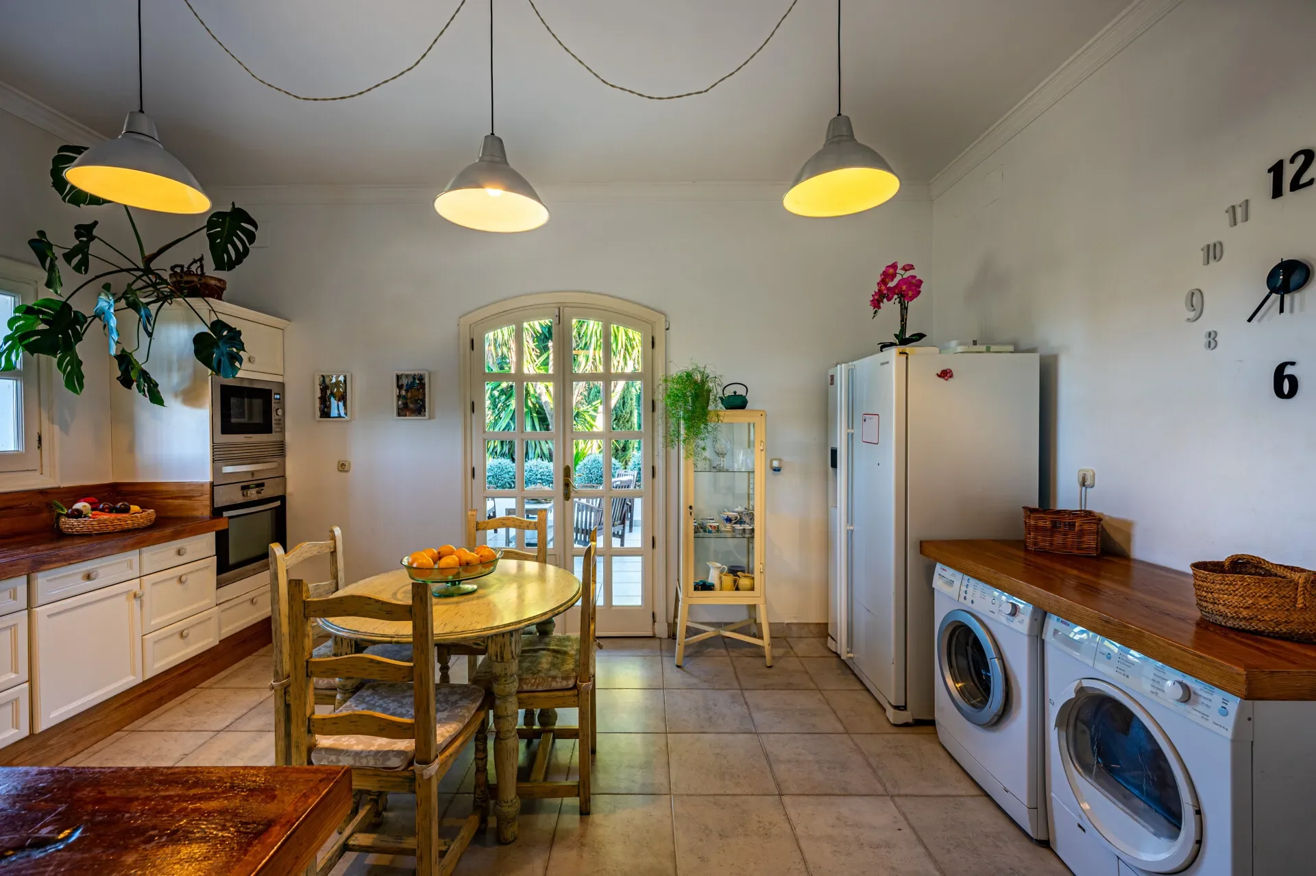 Gallery photo 2