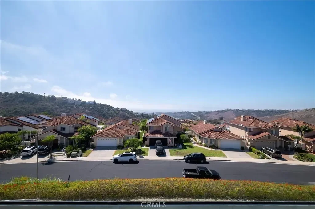 27 Burriana, San Clemente, California, United States. - Photo 47