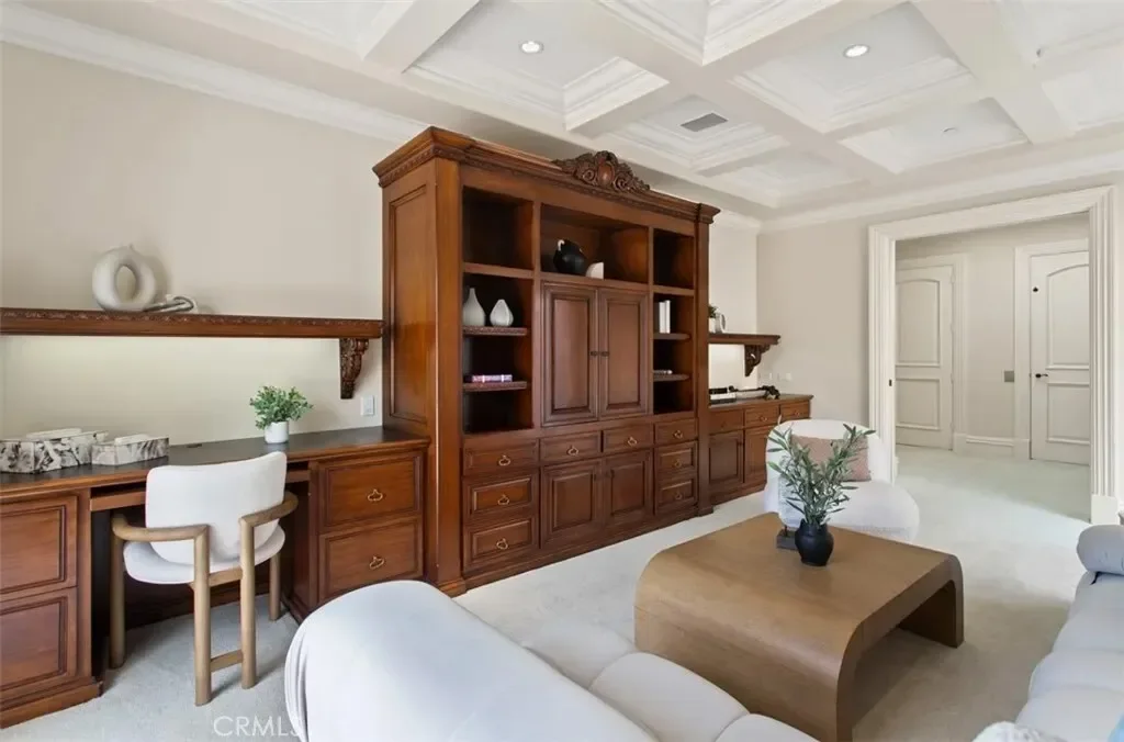 11 Shoreview, Newport Beach, California, United States. - Photo 36