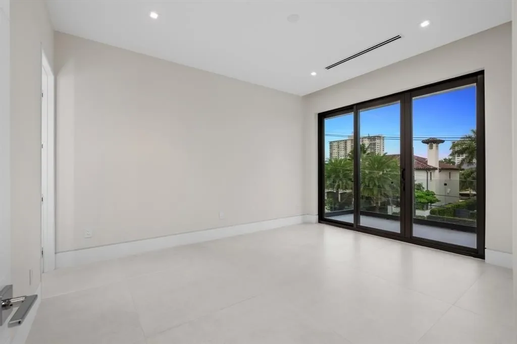 2405 Castilla Isle, Fort Lauderdale, FL, 33301, USA, Fort Lauderdale, Florida, United States. - Photo 44