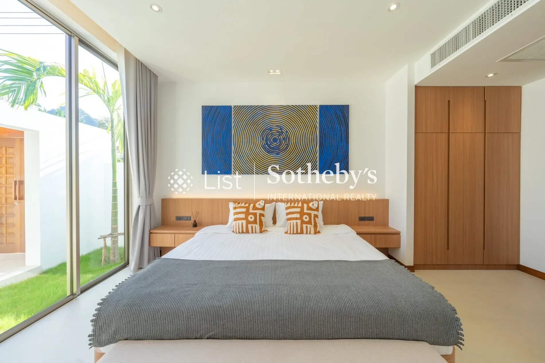 Gallery photo 5