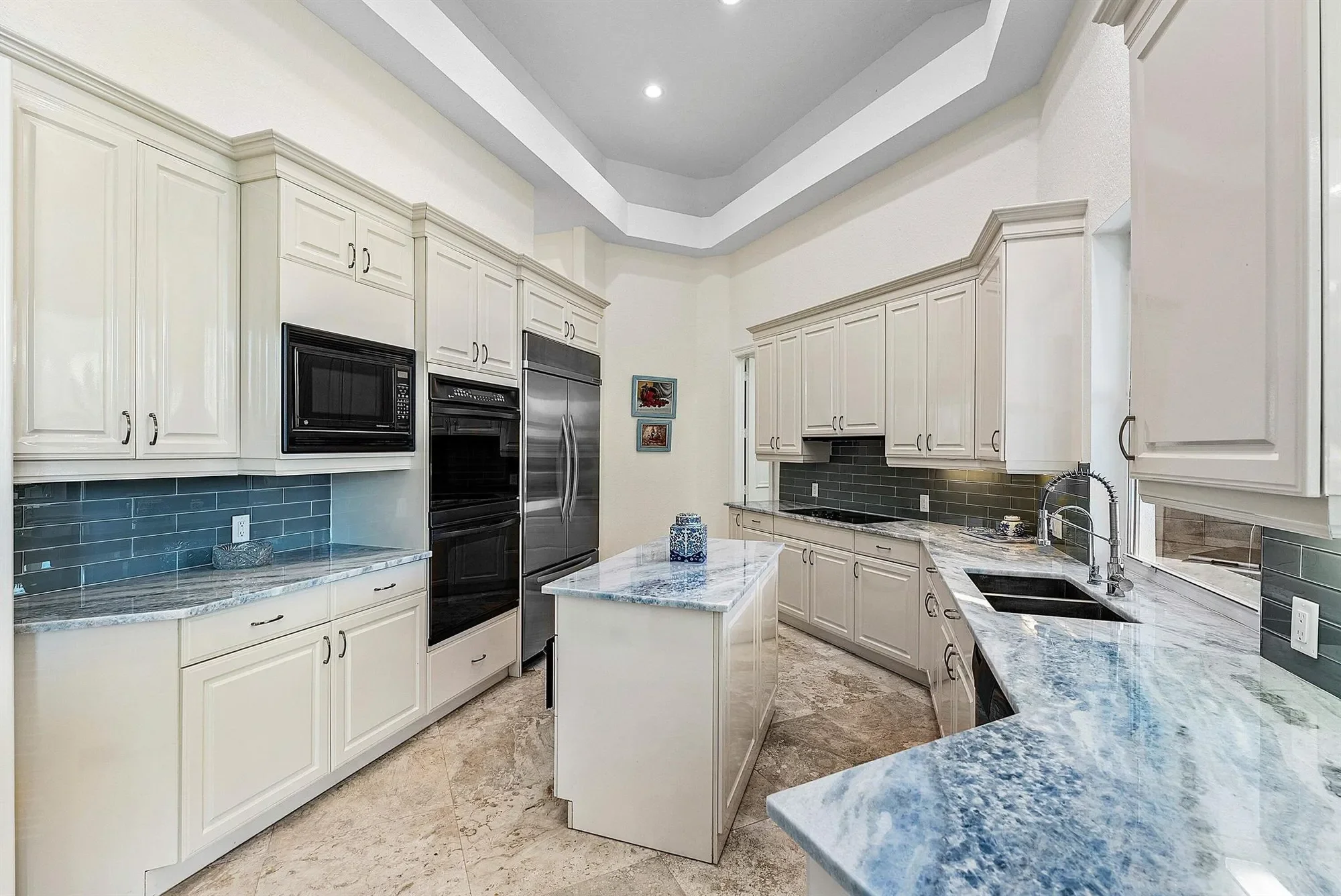 225 Oakview Drive, Delray Beach, Florida, United States. - Photo 19