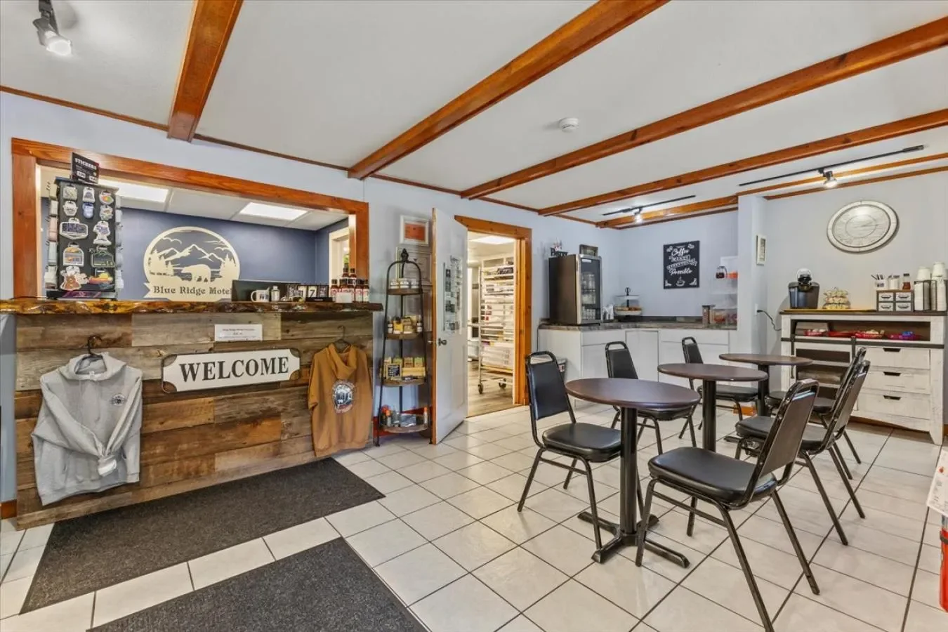 2455 US-9, Schroon Lake, New York, United States. - Photo 27