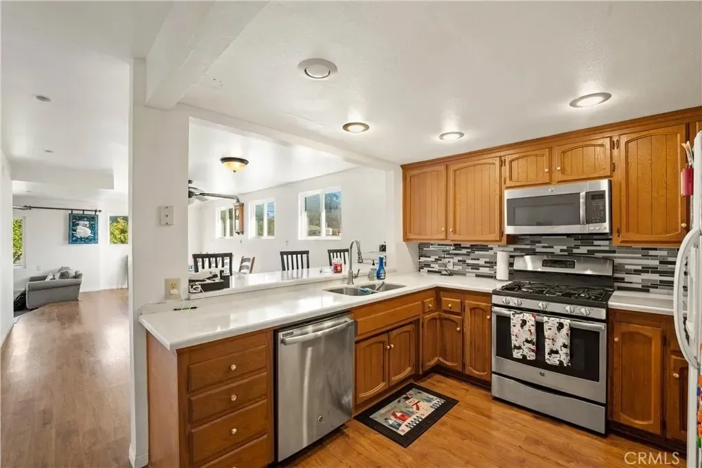 4295 Hitch Boulevard, Moorpark, California, United States. - Photo 7