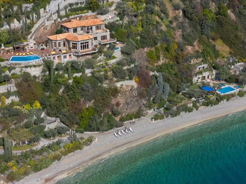 Fleur de Mer, Evia