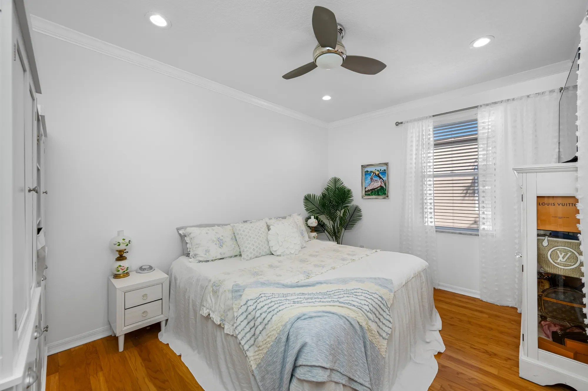 Gallery photo 4