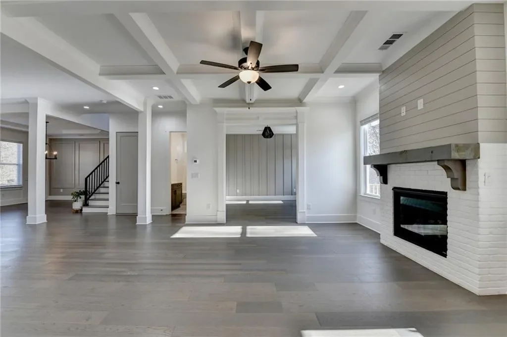 6181 Shoreland Circle, Buford, Georgia, United States. - Photo 24