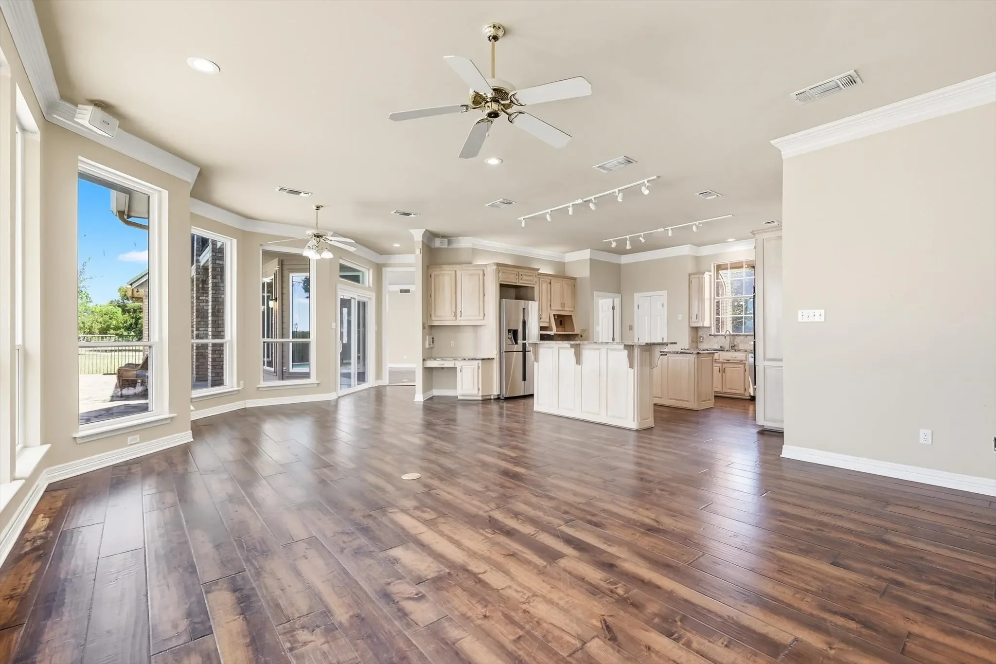 143 Lakeview Drive , Aledo, TX 76008, Aledo, Texas, United States. - Photo 9