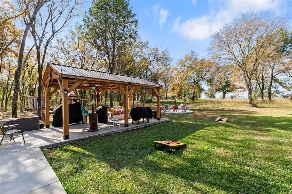313 Cedar Creek Landing Lane, Mabank, Texas, United States. - Photo 3