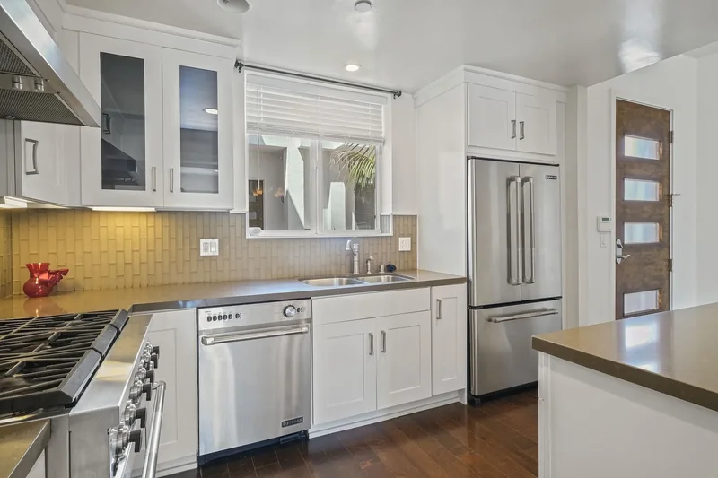 2512 28th Street 104, Santa Monica, CA 90405, Santa Monica, California, United States. - Photo 13