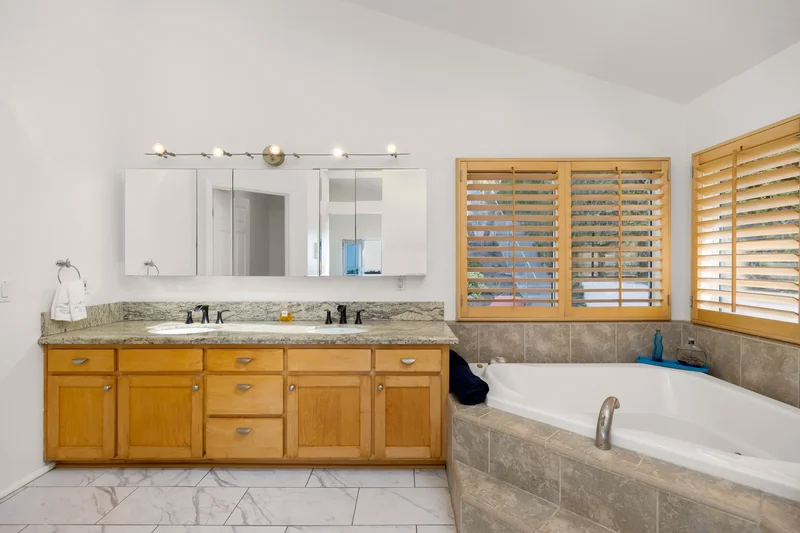1468 West 37th Street , Los Angeles, CA 90731, Los Angeles, California, United States. - Photo 28