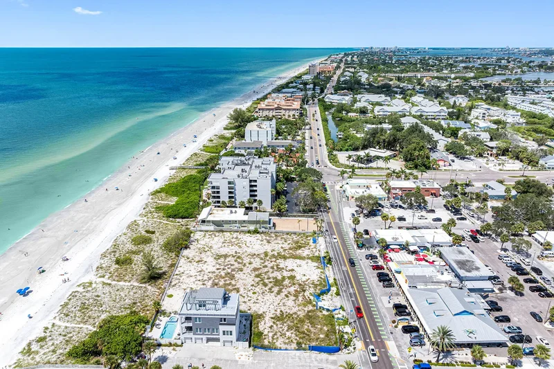 400 Gulf Boulevard, Indian Rocks Beach, FL 33785, Indian Shores, Florida, United States. - Photo 10