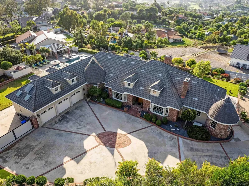 17502 Corte Lomas Verdes, Poway, California, United States. - Photo 39
