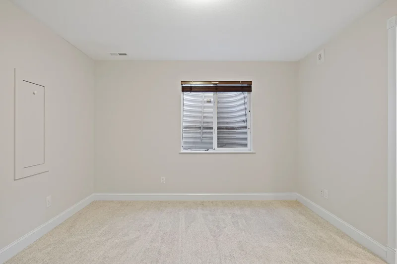1000 Ulster Street , Denver, CO 80230, Denver, Colorado, United States. - Photo 35