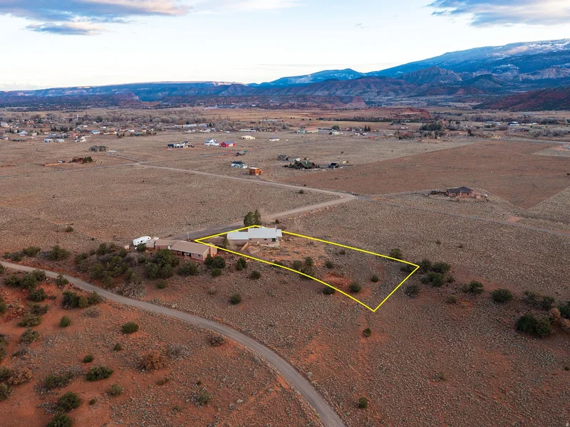 397 N WENDY DR, Torrey, Utah, United States. - Photo 15