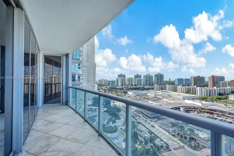 17121 Collins Ave, Golden Beach, Florida, United States. - Photo 60